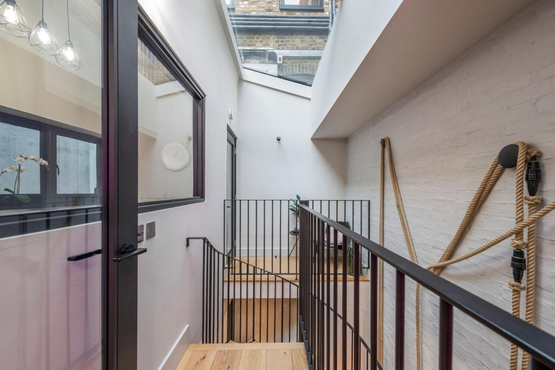 The Insta Playhouse - Covent Garden - By Frankie Says Apartment Londra Exterior foto
